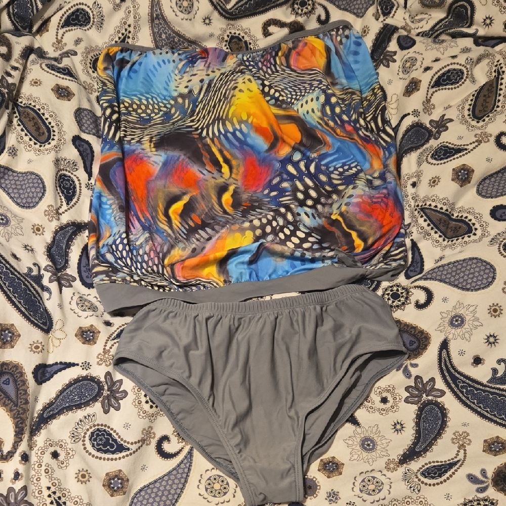 jcpenney Women's Two-Piece Swim Set in Multicolor and Gray